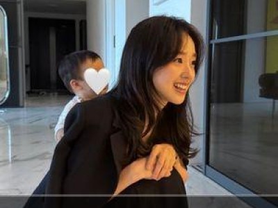 손연재 아들 사진 공개에 팬들 진짜 아들 바보 반응