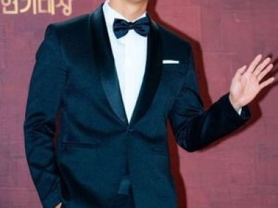 옥택연 4월 24일 결혼 확정 10년 연애 끝에 두 번째 유부남 됨