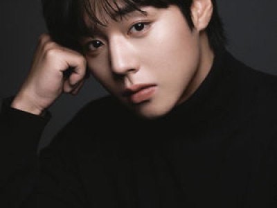 박지훈 인기 끝도 없이 치솟는 이유