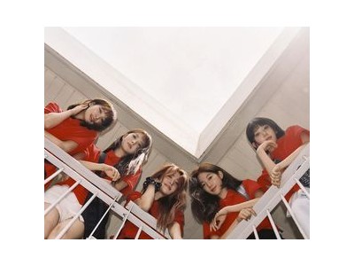 르세라핌 신곡 예고에 팬들 기대감 고조