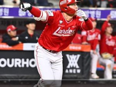 한유섬 2군 강등 후 첫 경기 멀티히트로 화답