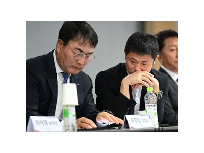 최영일 전 부회장 법인카드로 1000만 원 썼다며 결혼한 일식당 운영자